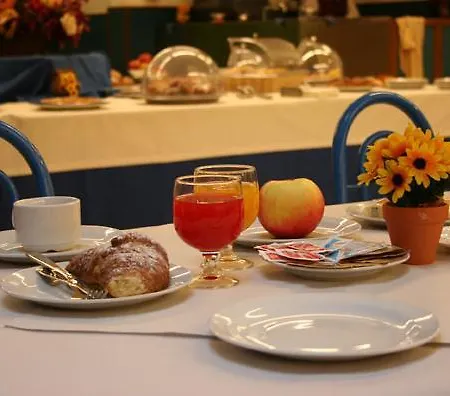 Hotel Casa Marconi 2*